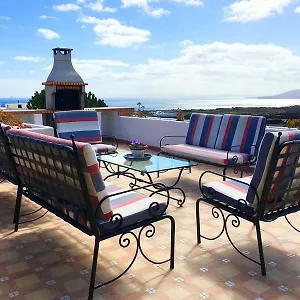 Casa Tara , Macher Spain